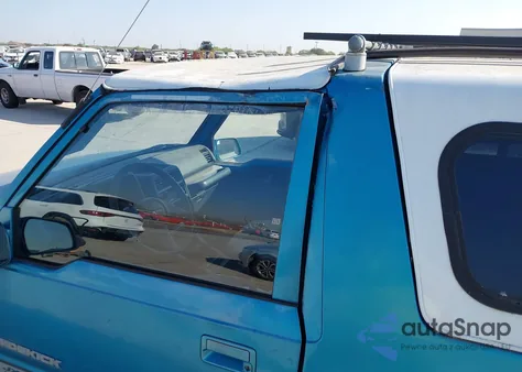 1993 Suzuki Sidekick Ja/Jx/Jlx из США, поврежденный, VIN 2S3TA01C2P6404018